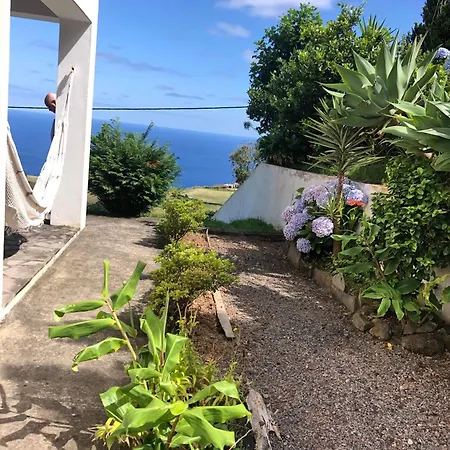 Villa Azores Sunrisehouse Pedreira (Sao Miguel)